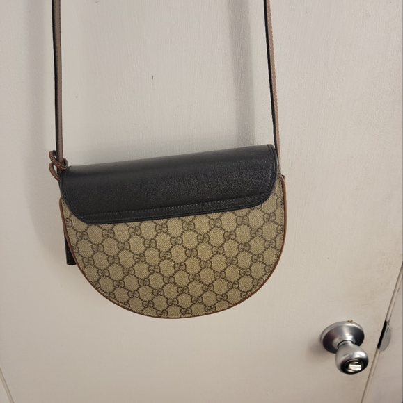 Gucci GG Supreme Padlock Small Shoulder purse. - Picture 2 of 8
